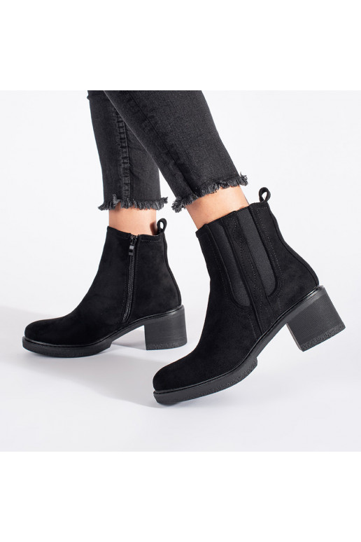 Must  lumesaapad  kõrge kontsaga Must  lumesaapad  kõrge kontsaga