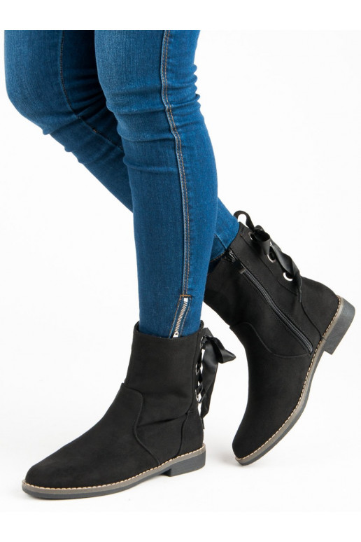  lumesaapad Mustad ze 