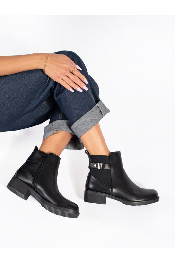 Must  Naiste saapad  2