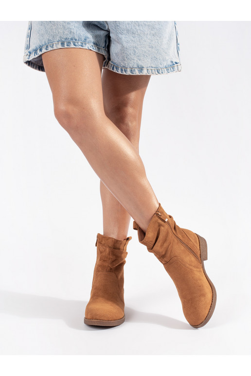 pruunid värvi naiste saapad