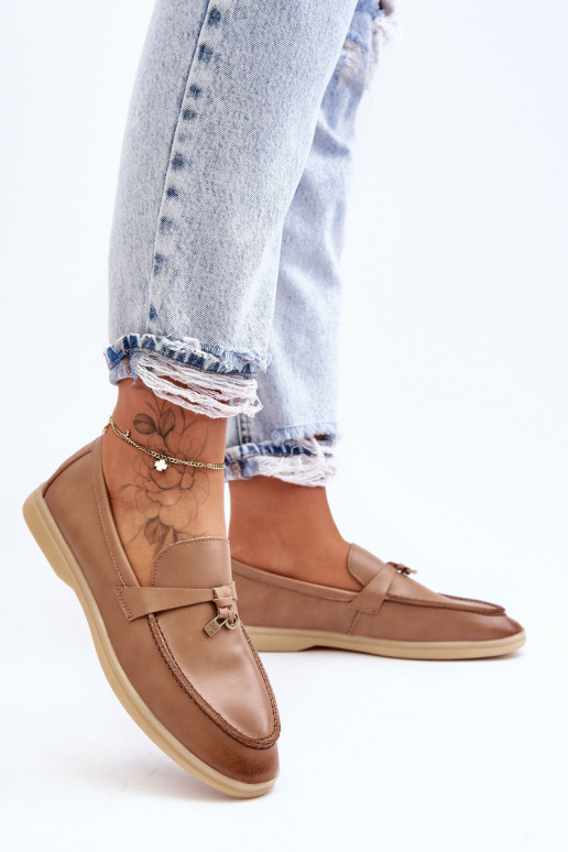 Naiste klassikalised lössijalatsid... Naiste klassikalised lössijalatsid...