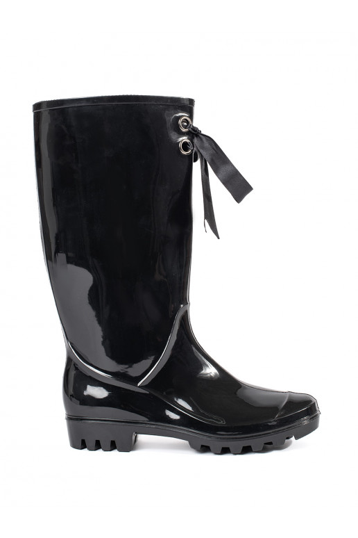 Must   kummikud Must   kummikud