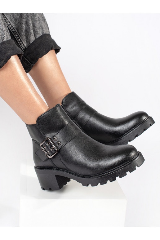 Must   naiste saapad   Sergio Leone Must   naiste saapad   Sergio Leone