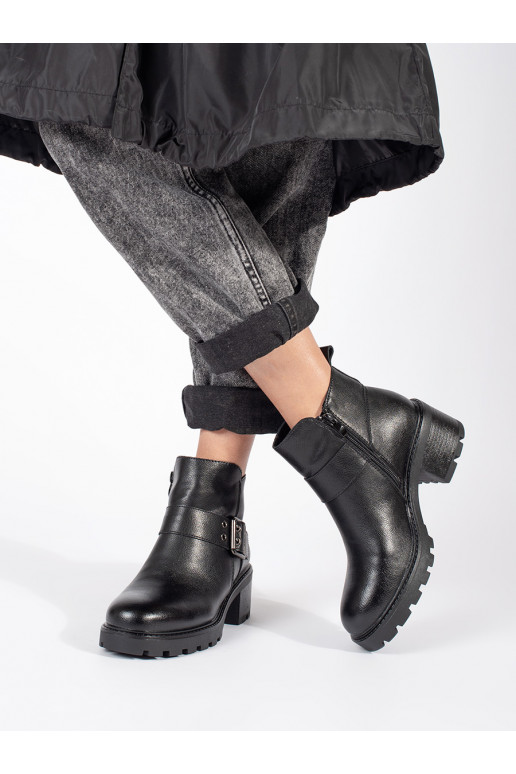 Must   naiste saapad   Sergio Leone Must   naiste saapad   Sergio Leone