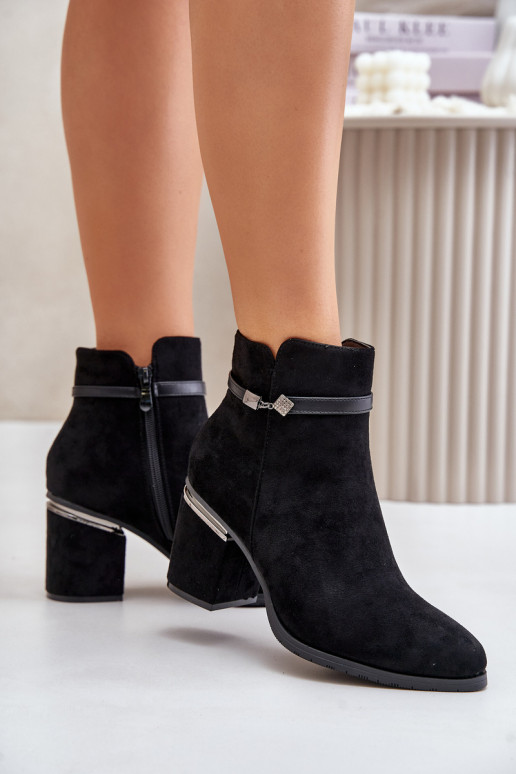 voodriga Naiste poolsaapad dekoreeritud kontsaga Vinceza 16446 Must