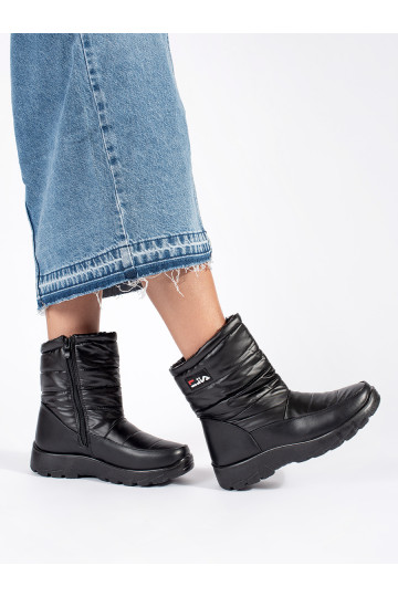 Must Naiste lumesaapad