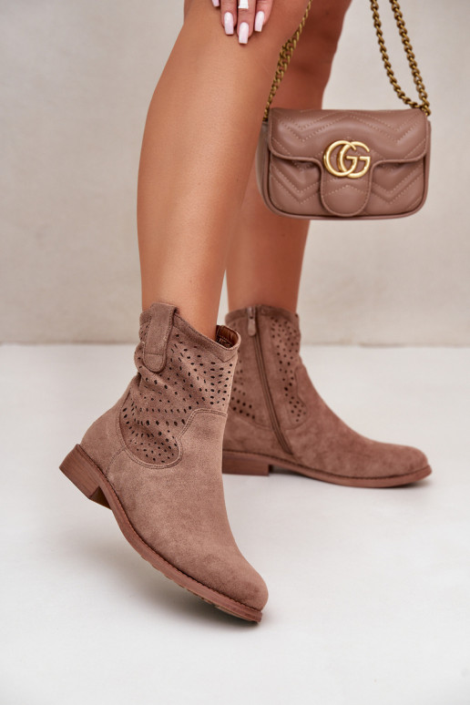 Naiste avanenud kontsad laia kontsaga...