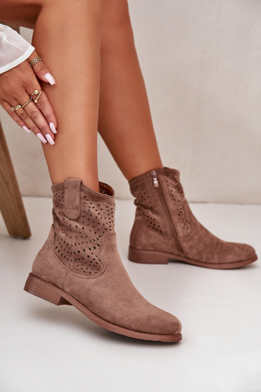 Naiste avanenud kontsad laia kontsaga...