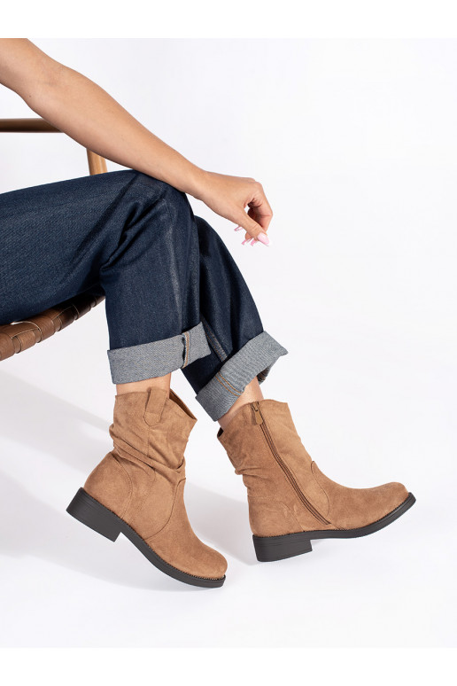 beeži värvi    beeži värvi