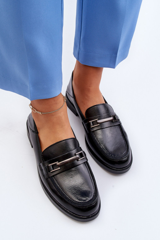 Naiste loafers must Nurea