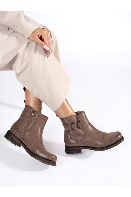 pruunid värvi naiste saapad 