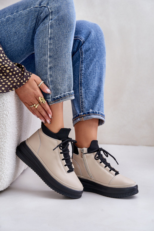 Lihtne Nahk spordijalatsid... Lihtne Nahk spordijalatsid...