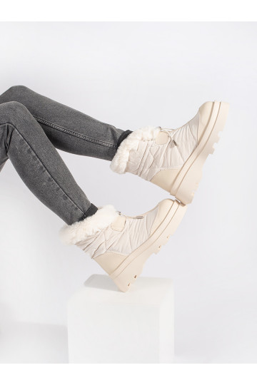 beeži värvi Naiste lumesaapad z must värvm  platvormiga