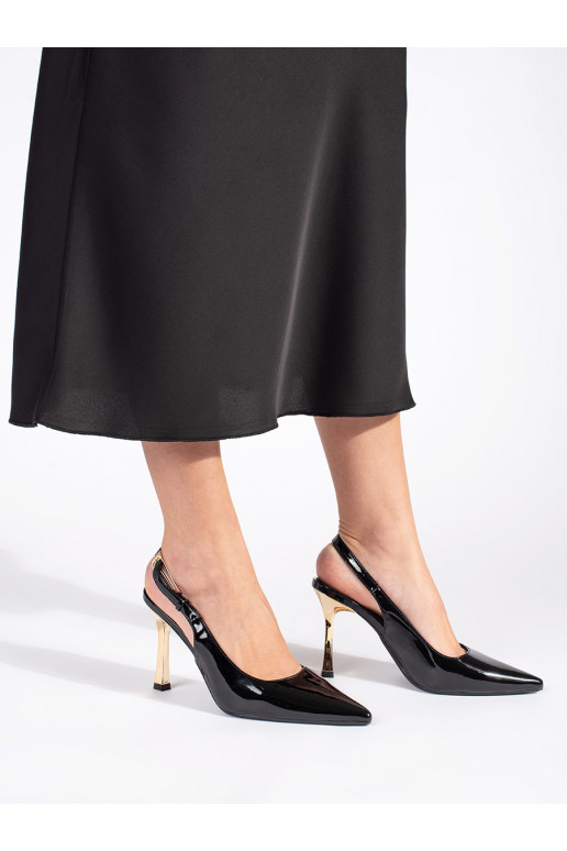 Laque Mustad poolsaapad 