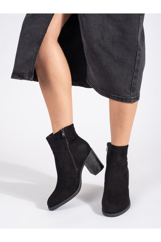 Must   naiste saapad kõrge kontsaga