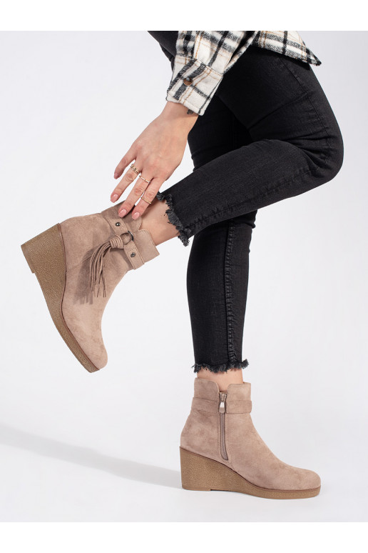 seemisnakhsed  naiste saapad  z frędzlami