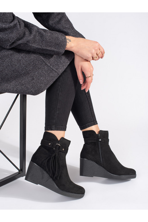 seemisnakhsed Mustad naiste saapad  z frędzlami