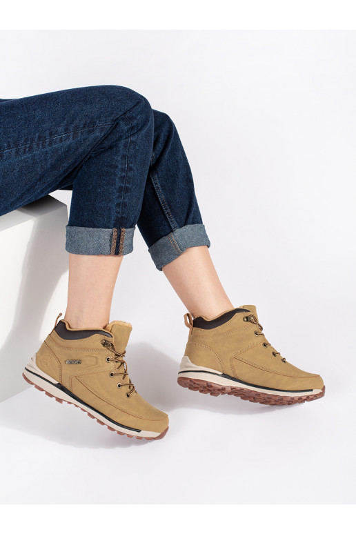 pruunid värvi  Matkajalatsid pruunid värvi  Matkajalatsid