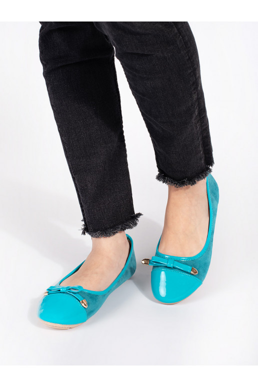 Sinist värvi  baleriinad z lakierowanym noskiem