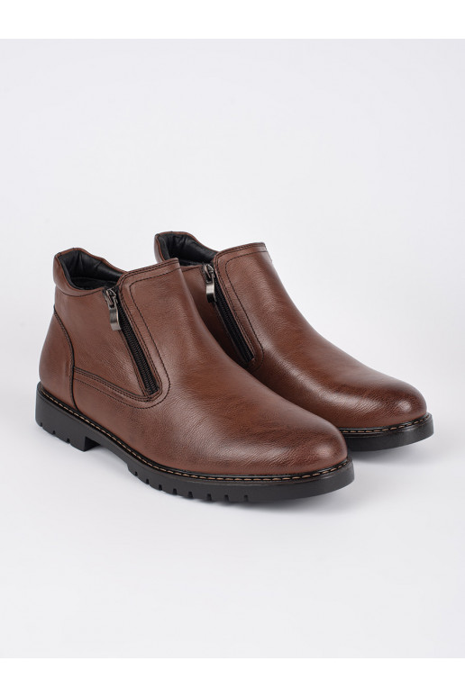 pruunid värvi  lumesaapad  