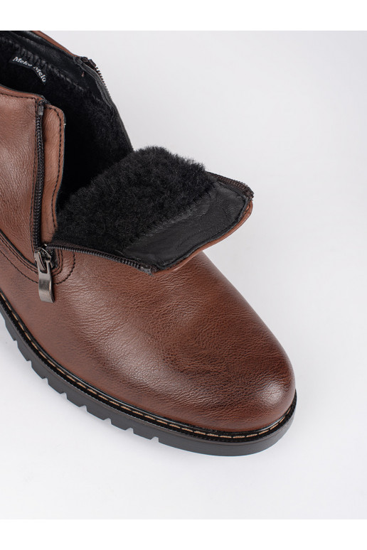 pruunid värvi  lumesaapad  