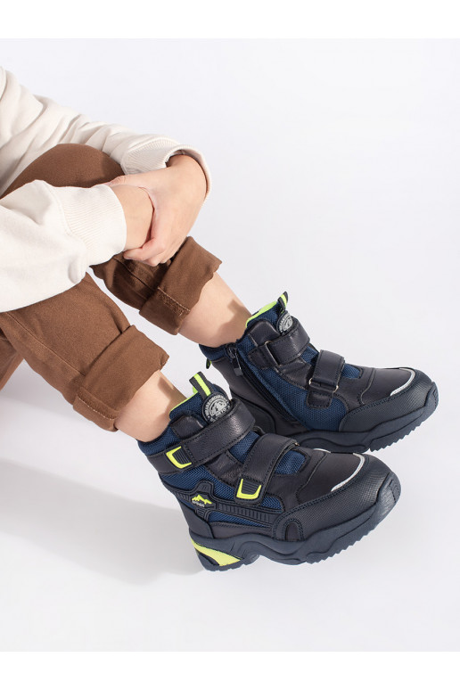 tumesinist värvi  trzewiki 