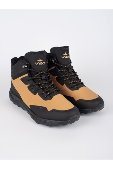 -pruunid värvi   Matkajalatsid