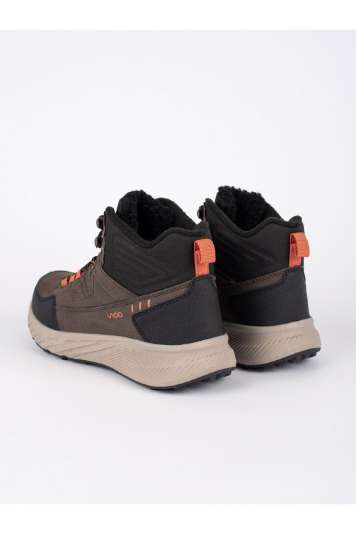 pruunid värvi   Matkajalatsid