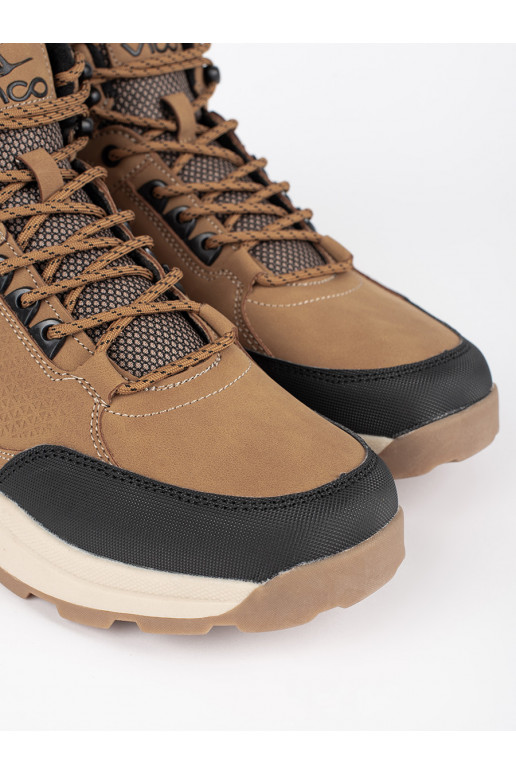 pruunid värvi  kingad  