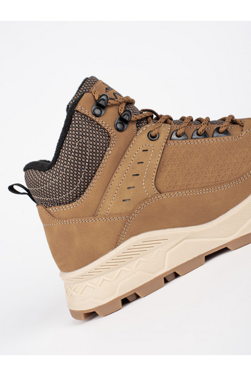 pruunid värvi  kingad  