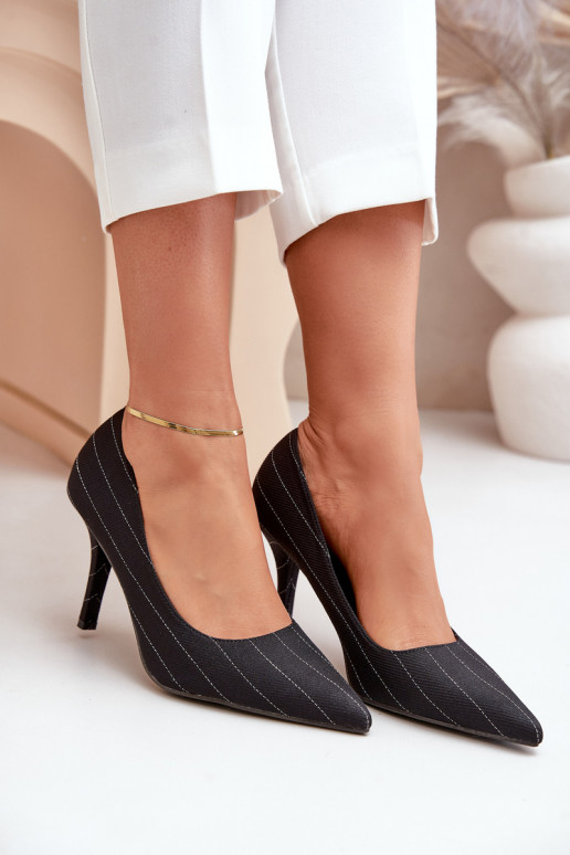 Riidest kõrge kontsaga  triipudega Must Tifidra