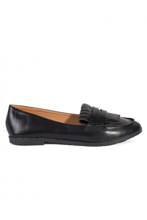 Must mokassiinid ozdobione frędzlami