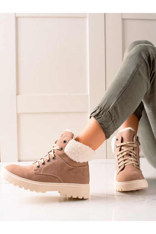 Stiilsed saapad eko-nahast Stiilsed saapad eko-nahast