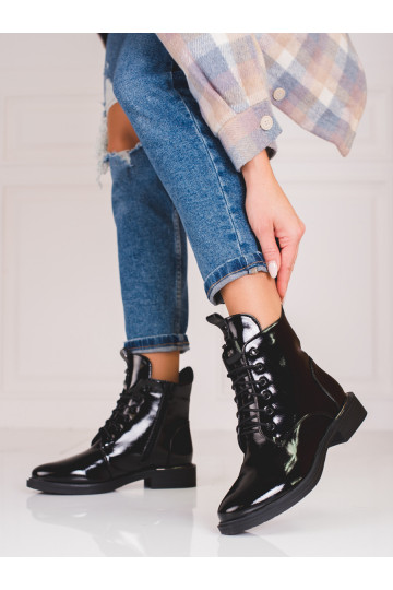 nööritavad naiste saapad Mustad  2