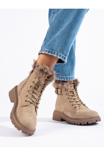 Saapad karusnahaga  2