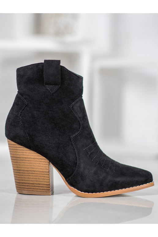 Kauboistiilis saapad kõrge jämeda kontsaga