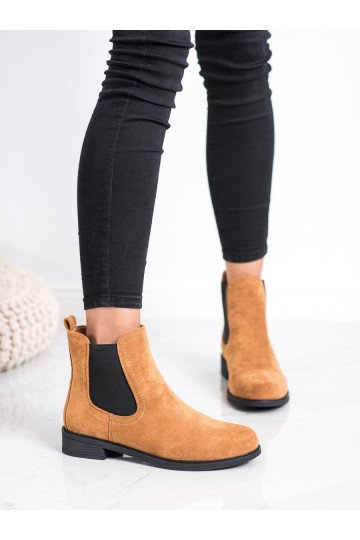 Stiilsed jalanõud 2