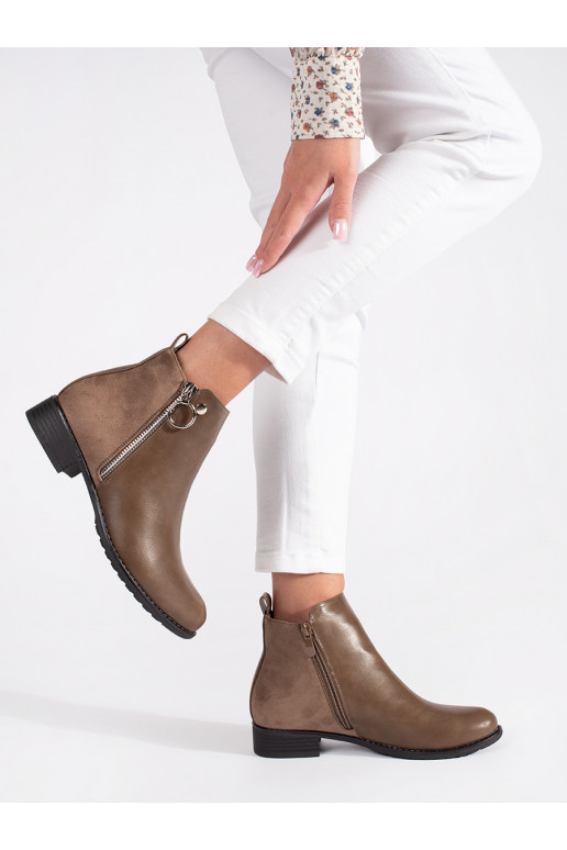 pruunid värvi  lumesaapad 