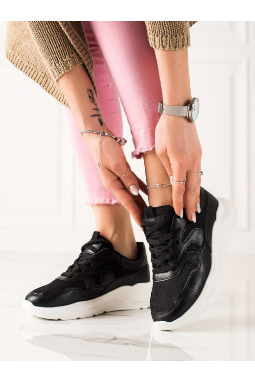 Klassikalise mudeli mustad  tüüpi jalanõud