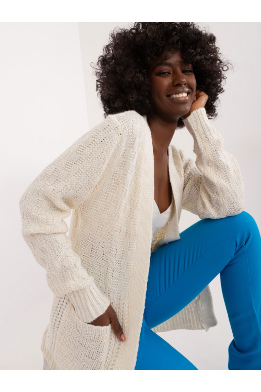 Kardigan valkjas värv