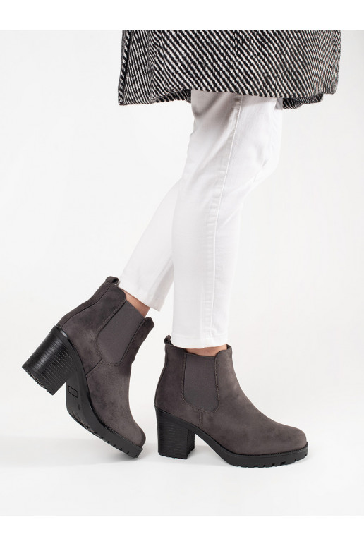 Halli värvi   kõrge kontsaga