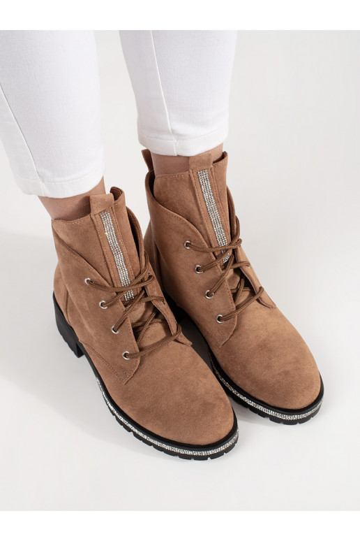 beeži värvi lumesaapad 