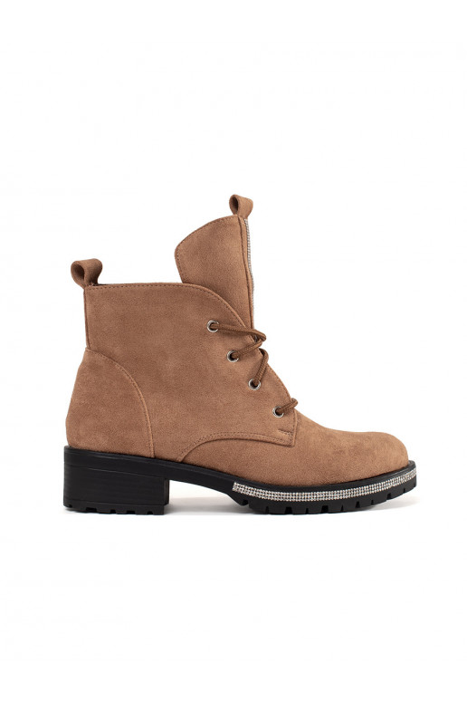 beeži värvi lumesaapad 