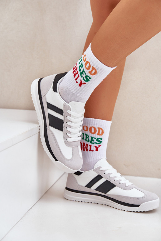 spordijalatsid  tüüpi jalanõud  valget värvi Galabis spordijalatsid  tüüpi jalanõud  valget värvi Galabis