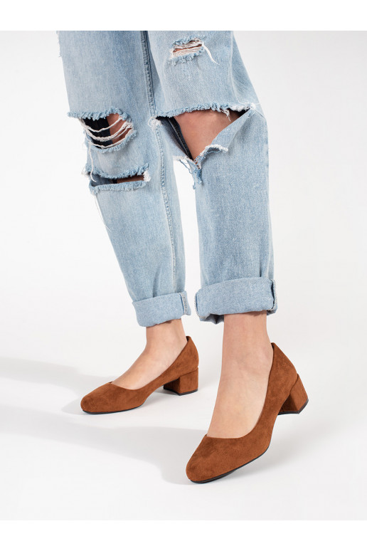 pruunid värvi  poolsaapad kõrge kontsaga