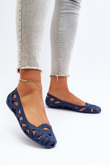 kummist Baleriinad tumesinist värvi Salam