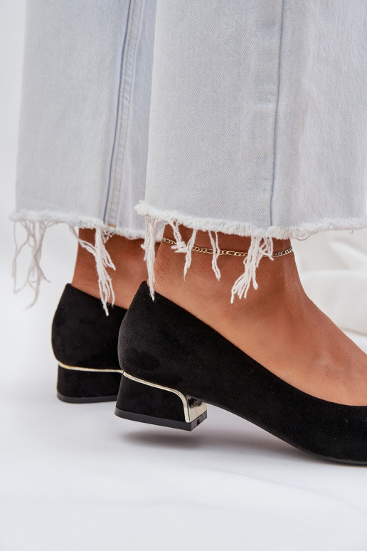 Kingad  I Szpiczastymi Noskami Must Terilara