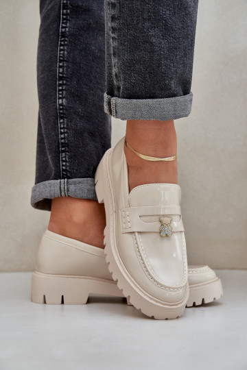 Lakitud mokassiinid  Z Przypinką  beeži värvi Wulinea