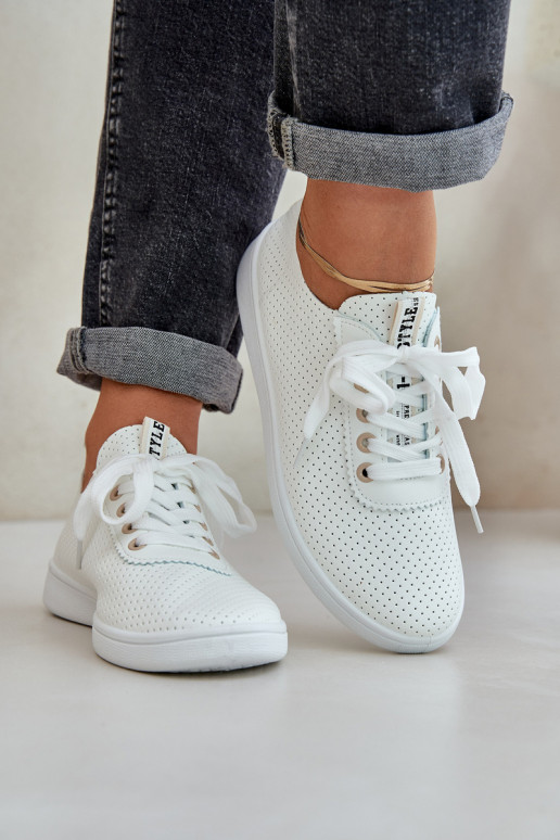 Paeltega ažuursed vabaajajalatsid Elevandiluu värvi Carinel Paeltega ažuursed vabaajajalatsid Elevandiluu värvi Carinel