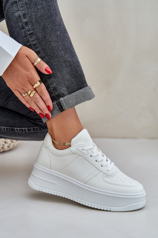 Kingad   eko-nahast platvormiga valget värvi Dorreia Kingad   eko-nahast platvormiga valget värvi Dorreia